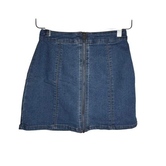 Forever 21 Denim Mini Skirt With Front Zip Closure Women's Size Small Cowgirl - Picture 1 of 5